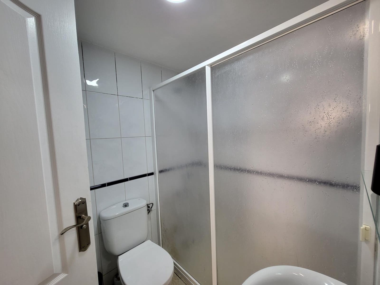 3 quarto Apartamento para arrendar em Los Cristianos com piscina - 1 800 € (Ref: 9502457)