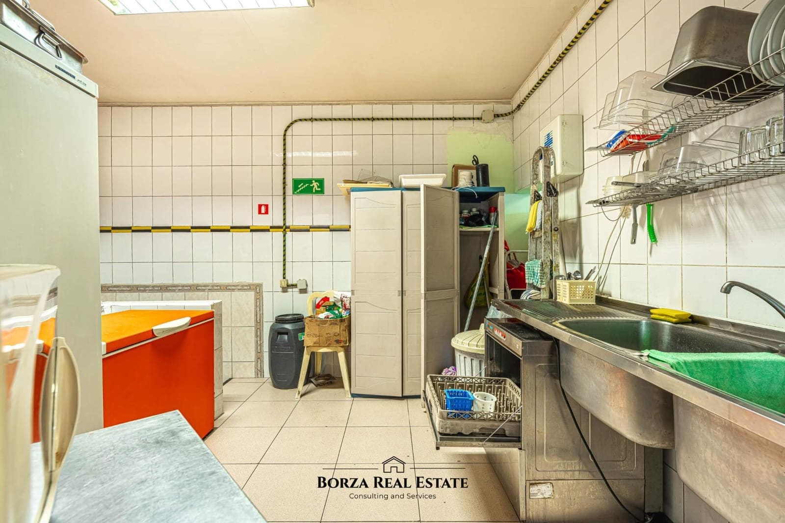 Commercieel te koop in Costa Adeje - € 59.000 (Ref: 9504373)