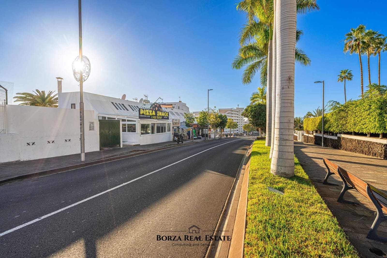 Commercieel te koop in Costa Adeje - € 59.000 (Ref: 9504373)