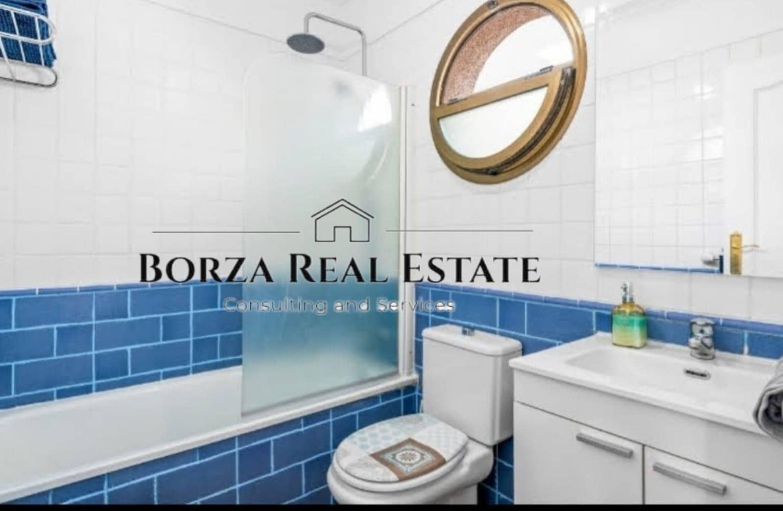 4 makuuhuone Rivitalo myytävänä paikassa El Medano mukana 
autotalli - 725 000 € (Ref: 9519030)