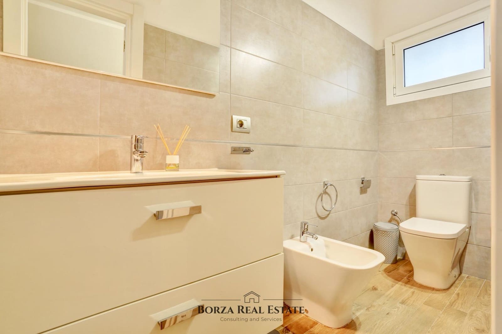 3 bedroom Villa for sale in Costa del Silencio with garage - € 550,000 (Ref: 9530783)