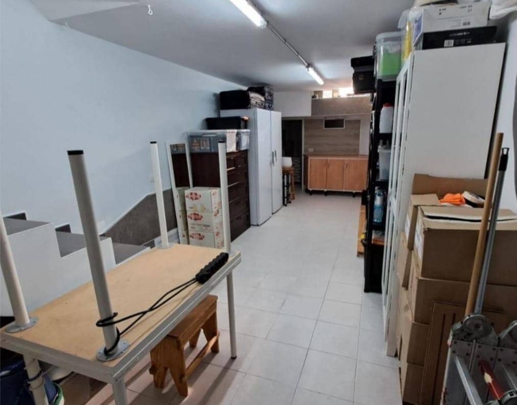 2 chambre Villa/Maison Mitoyenne à vendre à Arico avec garage - 305 000 € (Ref: 9541220)