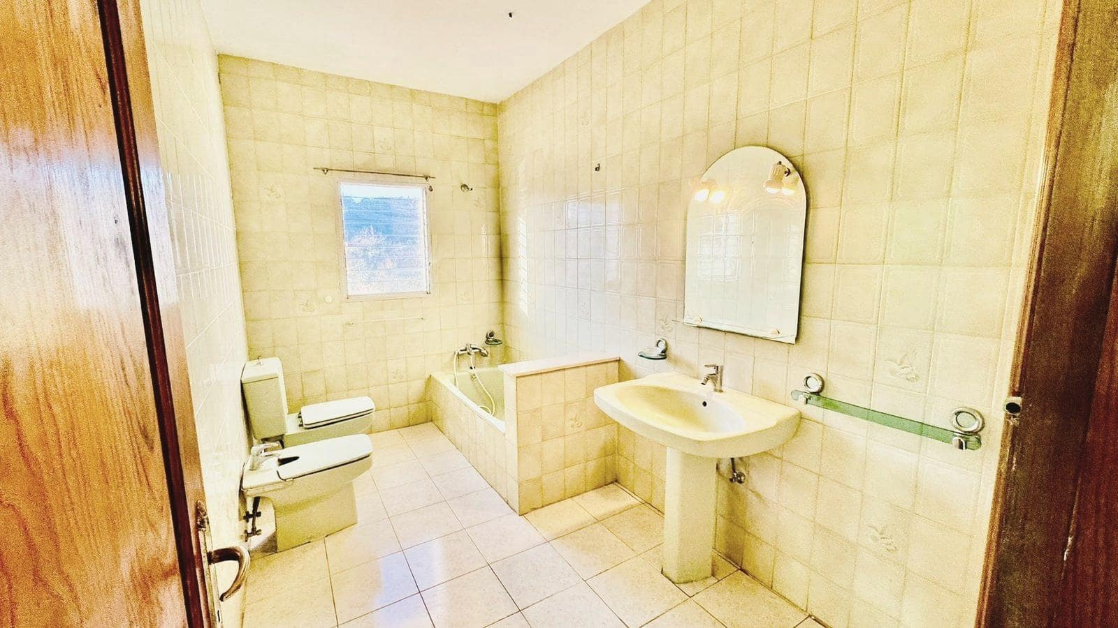 5 soveværelse Villa til salg i San Cristobal de La Laguna med garage - € 460.000 (Ref: 9555969)