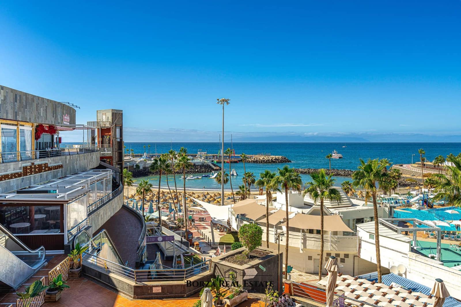 Erhverv til salg i Costa Adeje - € 125.000 (Ref: 9568783)