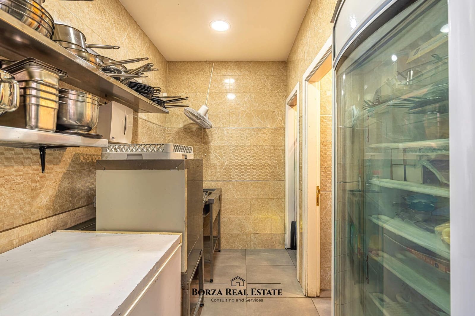 Komercyjne na sprzedaż w Costa Adeje - 125 000 € (Ref: 9568783)