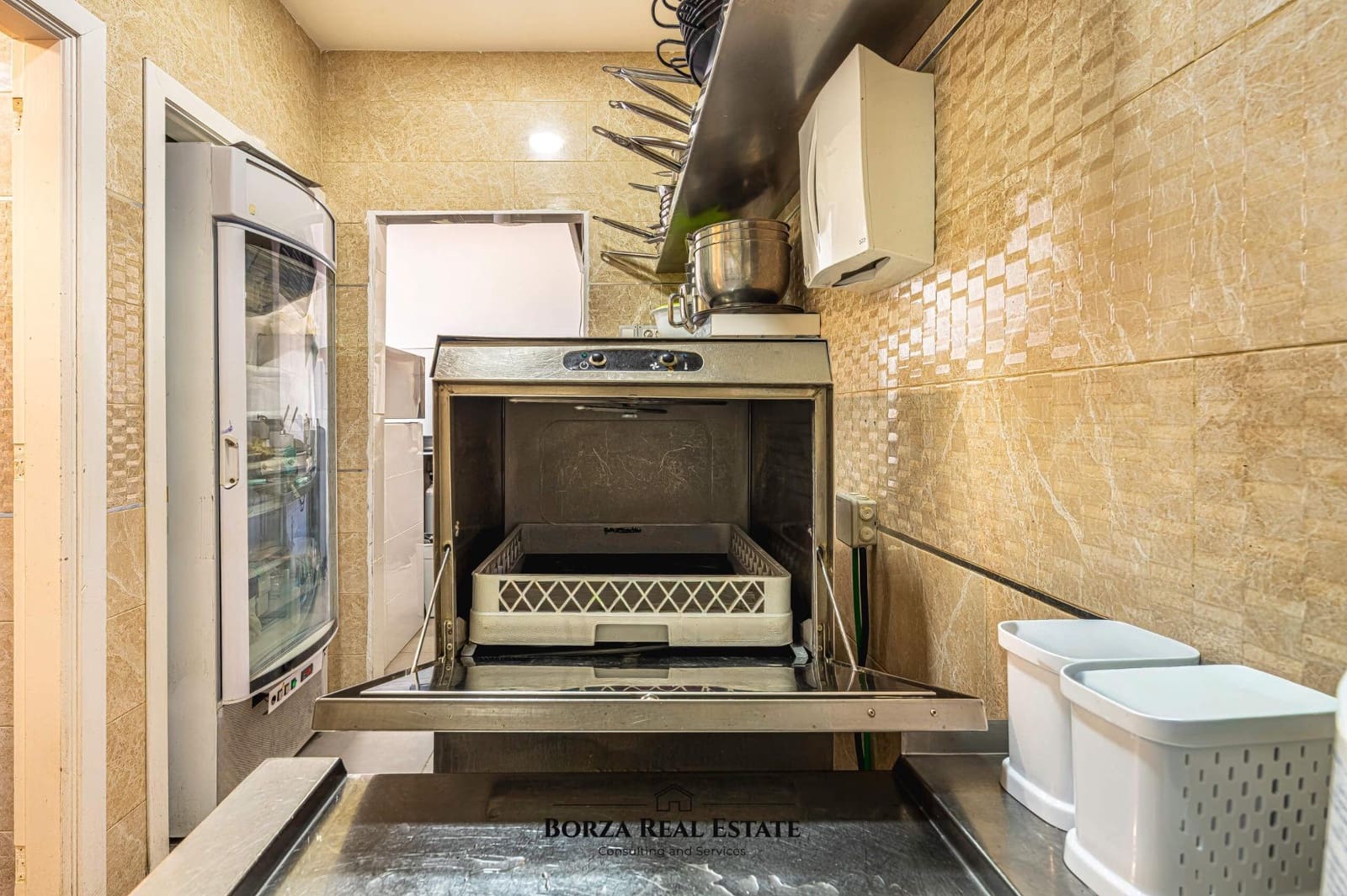 Komercyjne na sprzedaż w Costa Adeje - 125 000 € (Ref: 9568783)