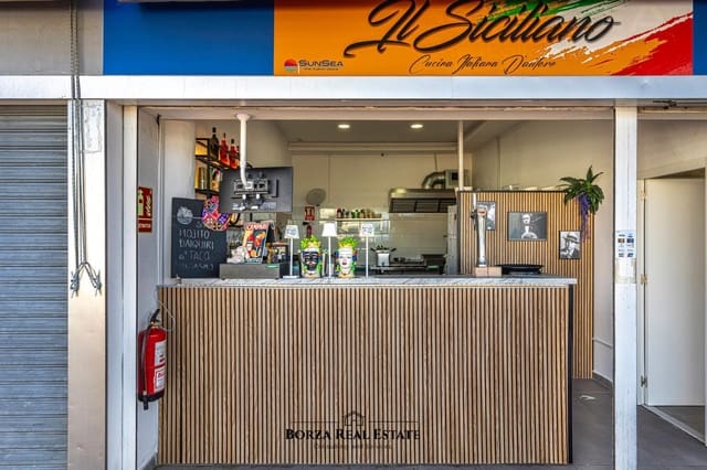 Local Comercial en San Eugenio Bajo, Adeje en venta - 125.000 € (Ref: 9568783)