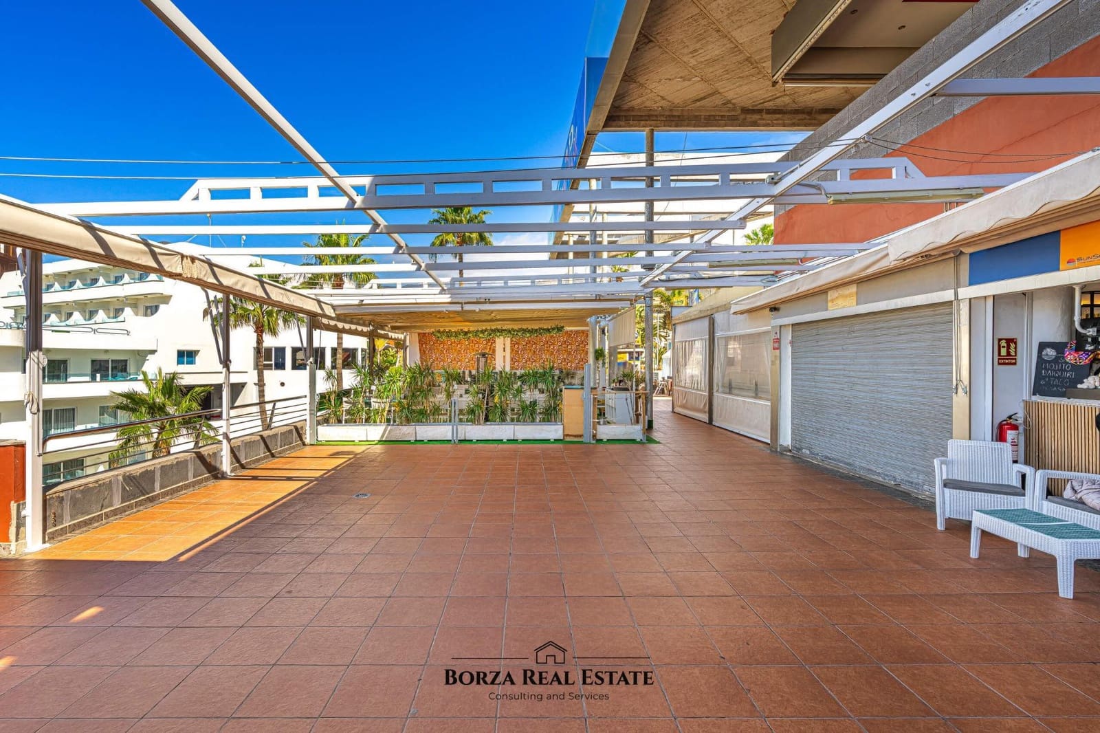 Komercyjne na sprzedaż w Costa Adeje - 125 000 € (Ref: 9568783)