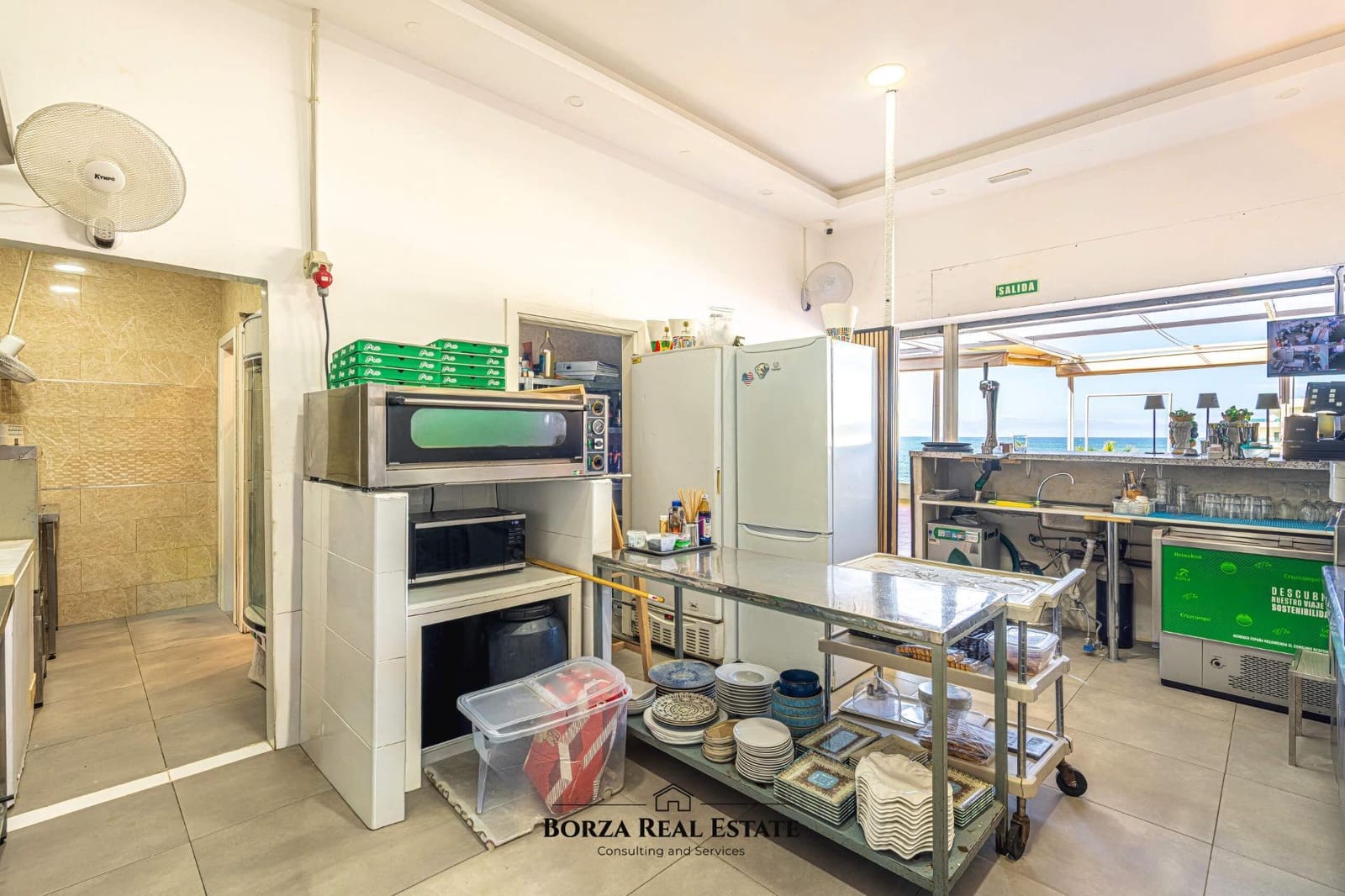 Kommersiell til salgs i Costa Adeje - € 99 000 (Ref: 9568783)