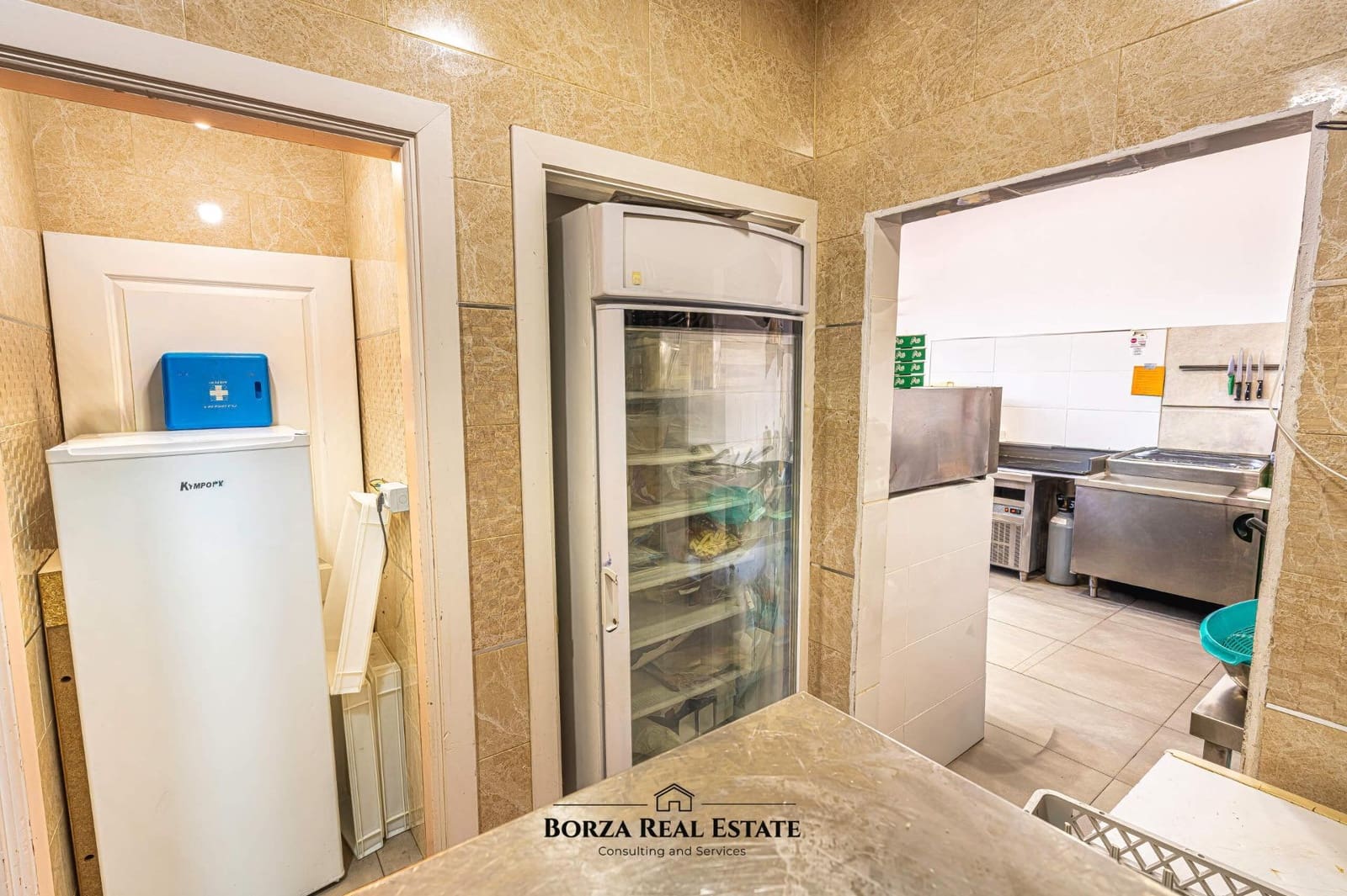 Kommersiell til salgs i Costa Adeje - € 99 000 (Ref: 9568783)