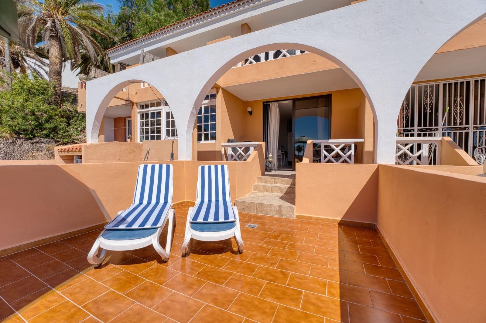 Yksiö vuokrattavana paikassa Costa Adeje - 850 € (Ref: 9586607)