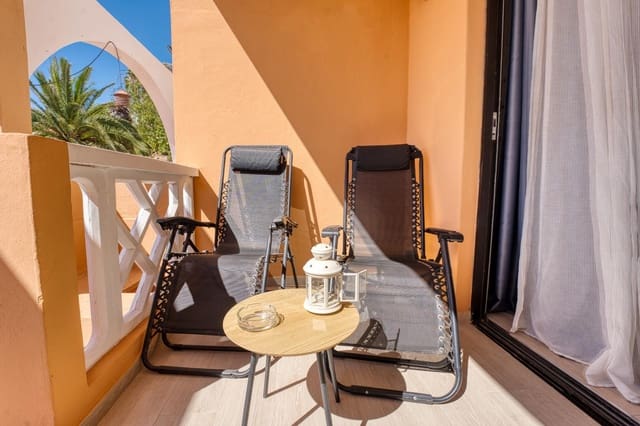 Yksiö vuokrattavana paikassa San Eugenio Alto, Adeje - 850 € (Ref: 9586607)