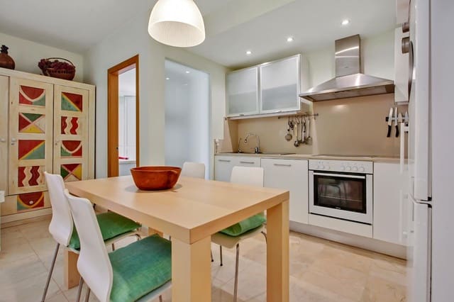 2 slaapkamer Appartement te huur in Palm-Mar, Arona met zwembad - € 2.000 (Ref: 9586608)