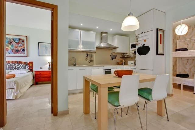 2 slaapkamer Appartement te huur in Palm-Mar, Arona met zwembad - € 2.000 (Ref: 9586608)