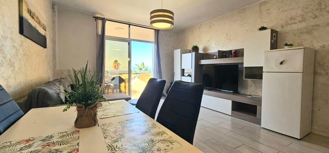 Piso de 1 habitación en Playa Paraiso, Adeje en venta con piscina - 210.000 € (Ref: 9591405)