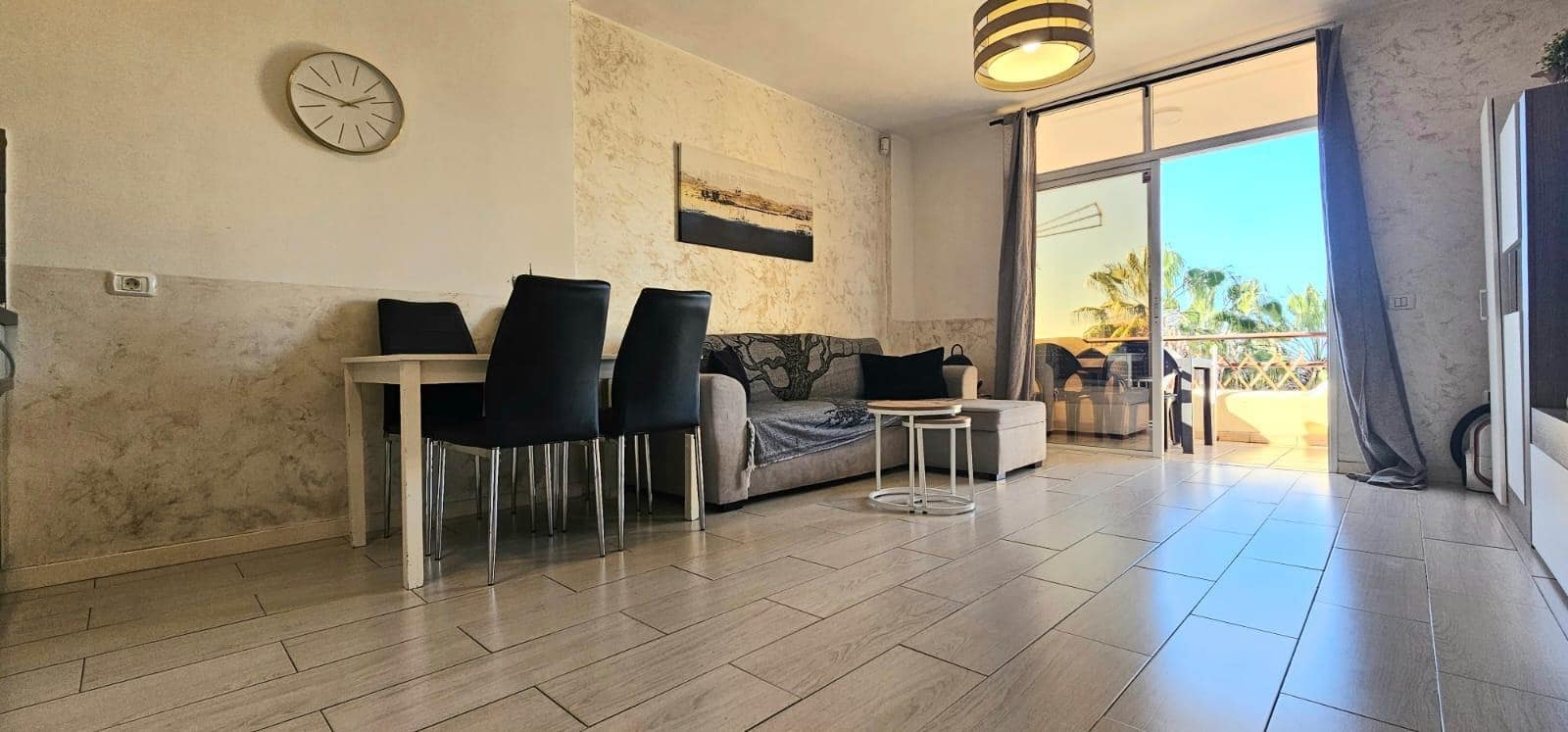 1 bedroom Flat for sale in Playa Paraiso with pool - € 210,000 (Ref: 9591405)