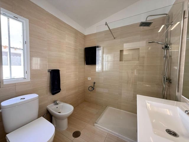 2 sypialnia Penthouse na sprzedaż w Costa del Silencio, Arona z basenem - 199 000 € (Ref: 9596256)