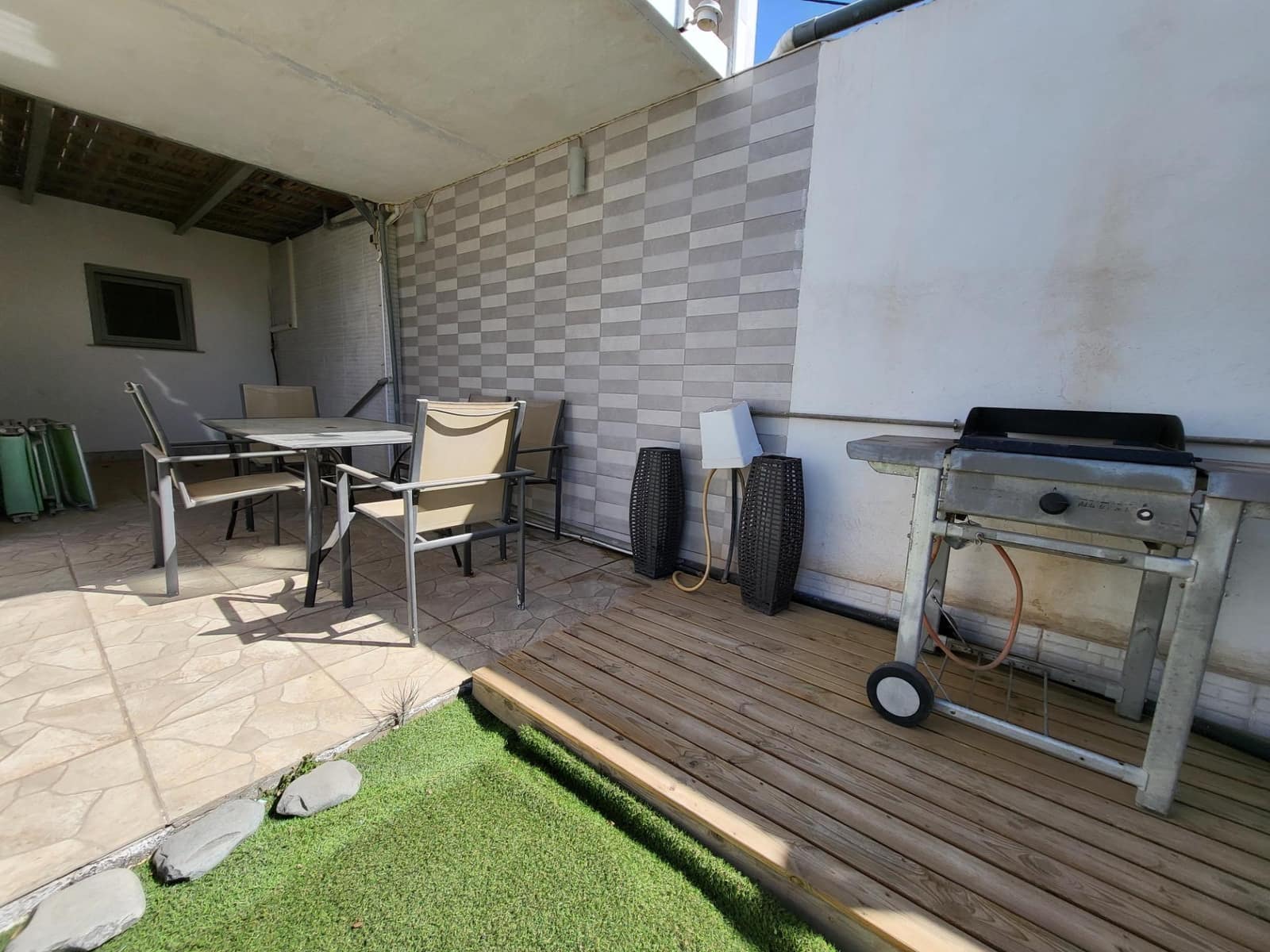 5 soveværelse Villa til salg i Buzanada med garage - € 580.000 (Ref: 9615631)