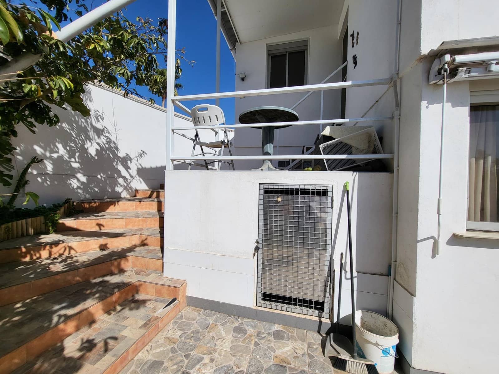 5 bedroom Villa for sale in Buzanada with garage - € 580,000 (Ref: 9615631)