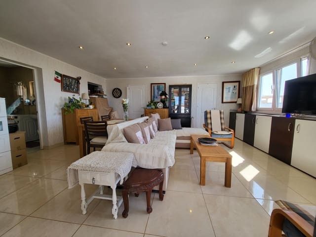 5 camera da letto Villa in vendita in Buzanada, Arona con garage - 580.000 € (Rif: 9615631)