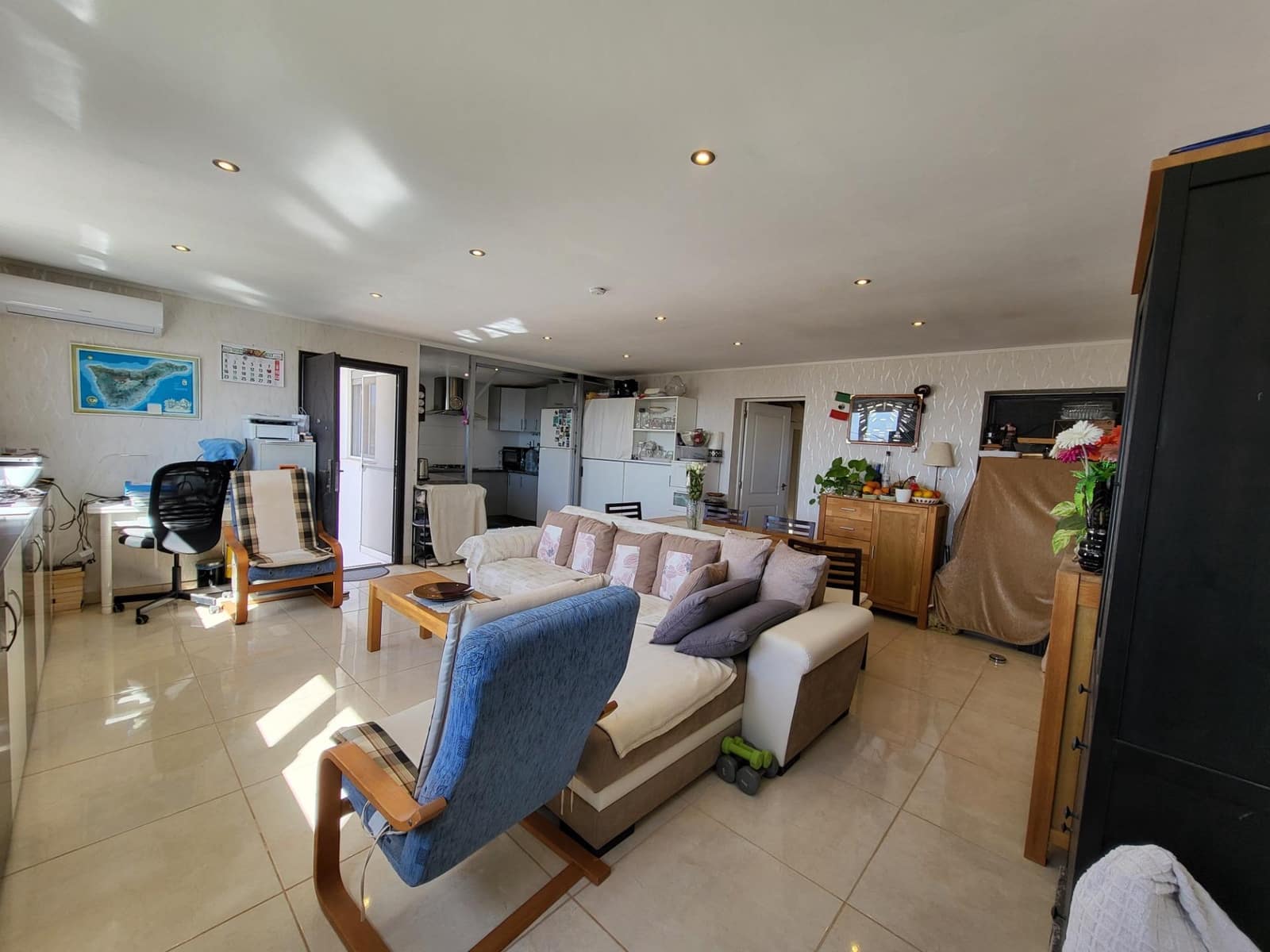 5 bedroom Villa for sale in Buzanada with garage - € 580,000 (Ref: 9615631)