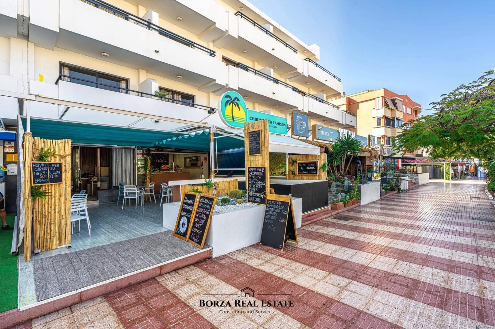 Commercial for rent in Playa de las Americas - € 1,400 (Ref: 9659515)