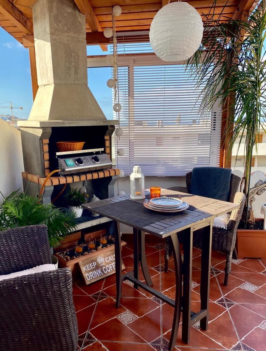 2 slaapkamer Penthouse te koop in Adeje met zwembad - € 395.000 (Ref: 9666605)