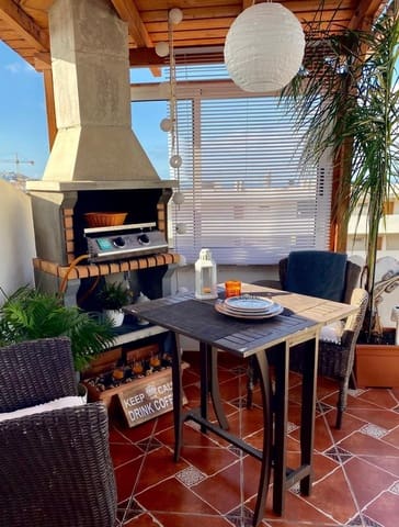 2 Zimmer Penthouse zu verkaufen in Adeje mit Pool - 395.000 € (Ref: 9666605)