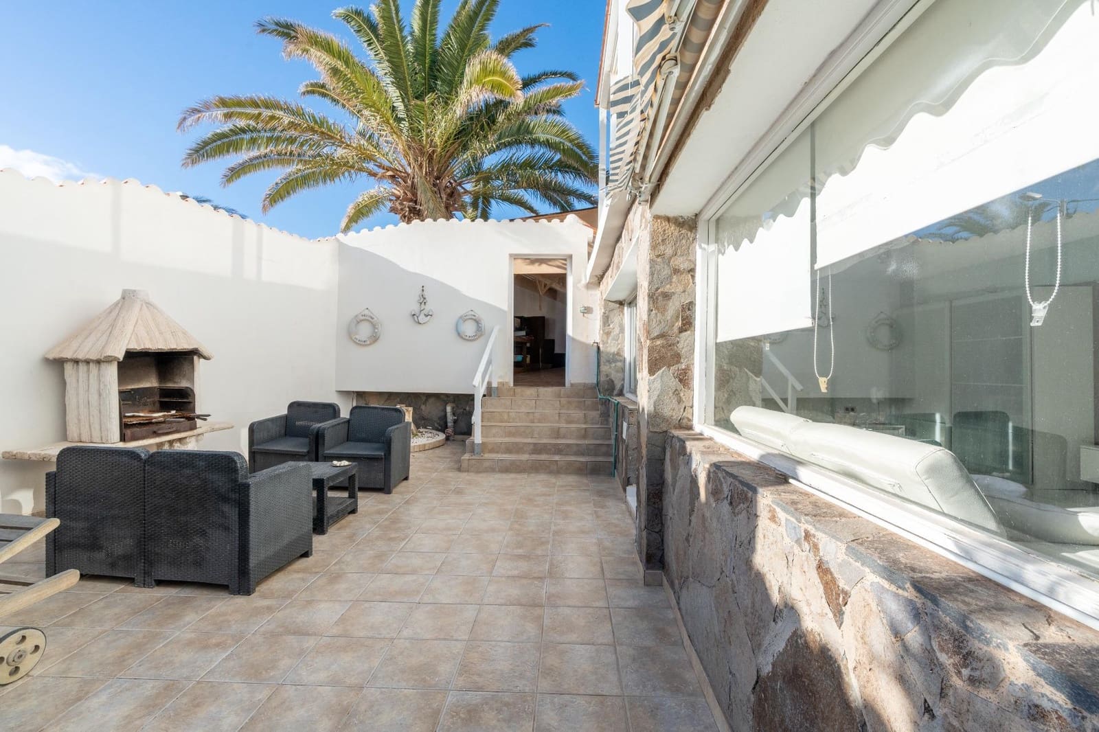 4 sovrum Villa till salu i San Isidro de Abona med pool garage - 699 000 € (Ref: 9759067)