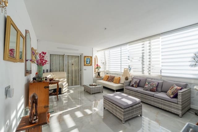 4 sovrum Villa till salu i San Isidro de Abona, Granadilla de Abona med pool garage - 699 000 € (Ref: 9759067)