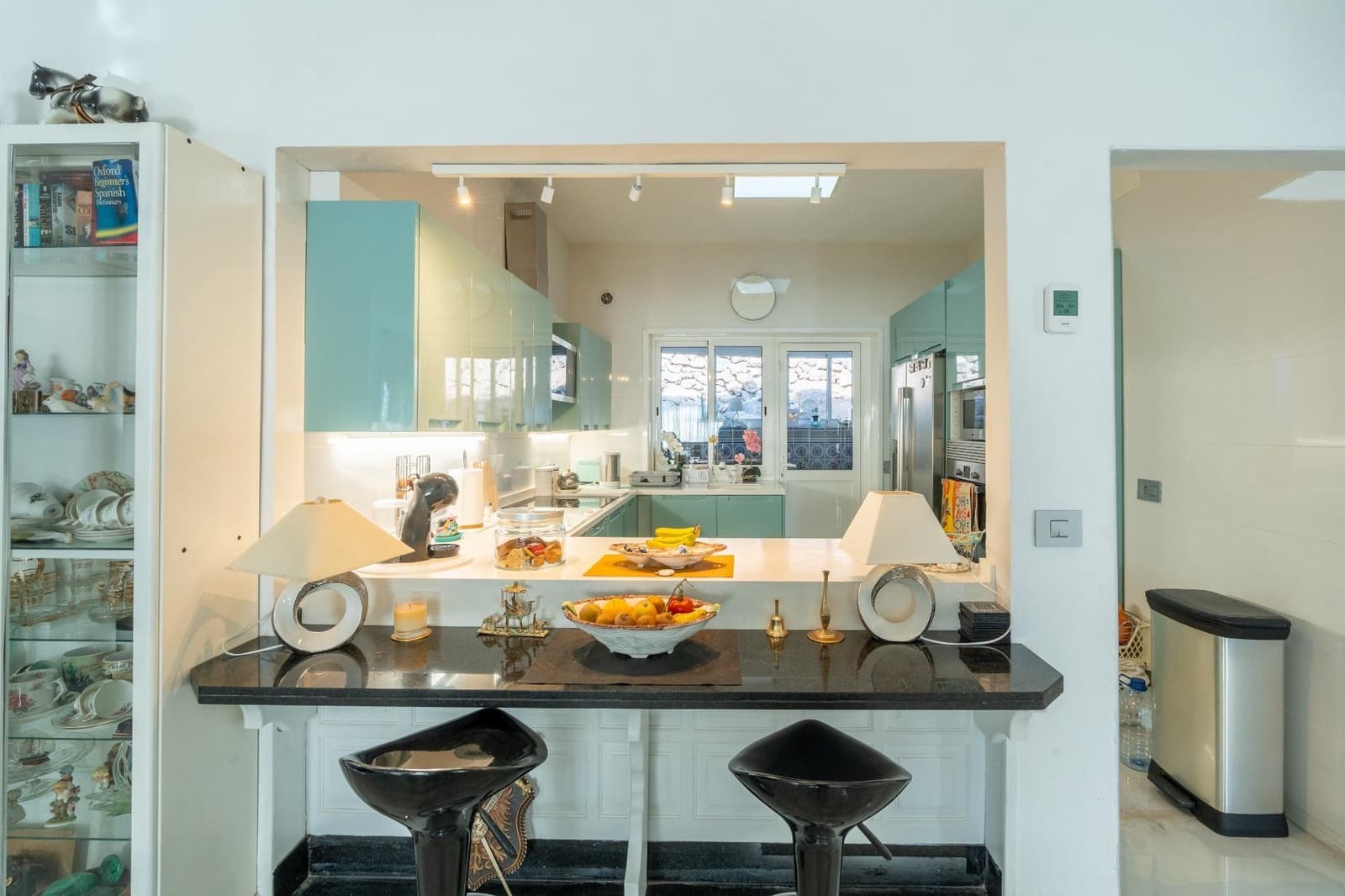 4 bedroom Villa for sale in San Isidro de Abona with pool garage - € 630,000 (Ref: 9759067)