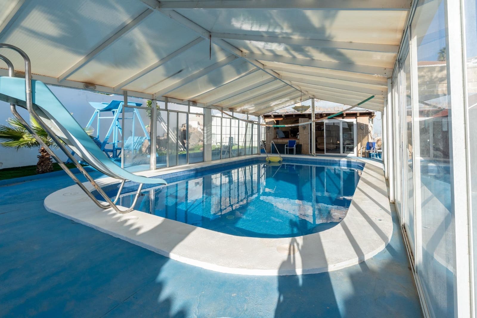 4 bedroom Villa for sale in San Isidro de Abona with pool garage - € 630,000 (Ref: 9759067)