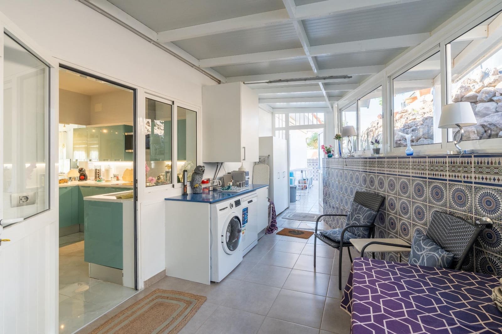 4 bedroom Villa for sale in San Isidro de Abona with pool garage - € 630,000 (Ref: 9759067)