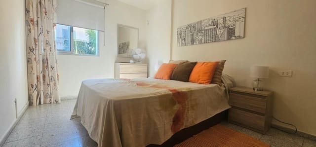 1 makuuhuone Huoneisto vuokrattavana paikassa Los Cristianos, Arona - 1 200 € (Ref: 9762067)