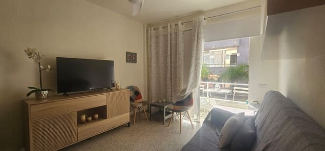 1 makuuhuone Huoneisto vuokrattavana paikassa Los Cristianos, Arona - 1 200 € (Ref: 9762067)