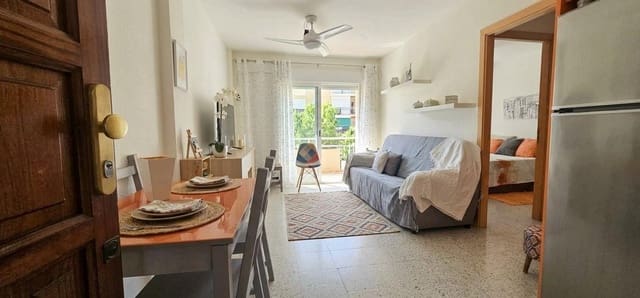 1 quarto Apartamento para arrendar em Los Cristianos, Arona - 1 300 € (Ref: 9762067)