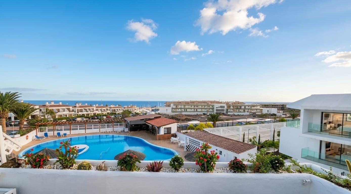1 Zimmer Apartment zu verkaufen in San Miguel de Abona mit Pool - 239.000 € (Ref: 9778267)