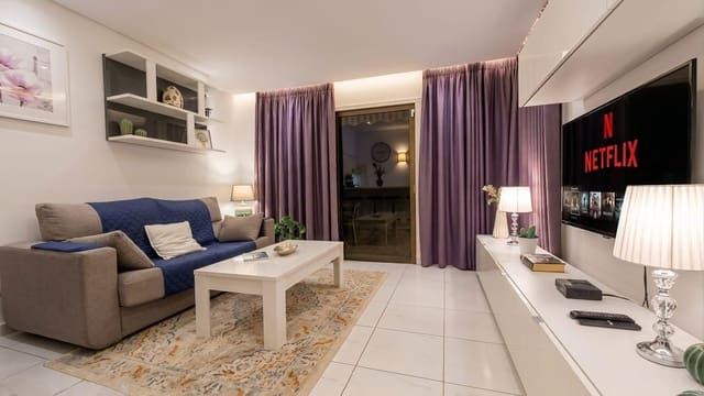 1 soverom Leilighet til salgs i San Miguel de Abona med svømmebasseng - € 239 000 (Ref: 9778267)