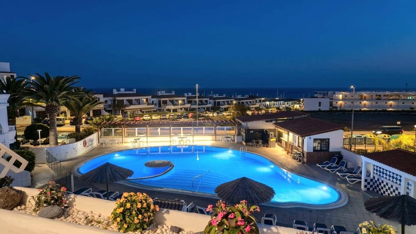 1 bedroom Apartment for sale in San Miguel de Abona with pool - € 244,900 (Ref: 9784891)