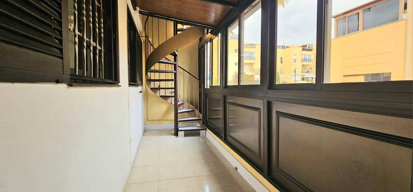 3 quarto Penthouse para venda em Parque de la Reina - 298 000 € (Ref: 9794757)