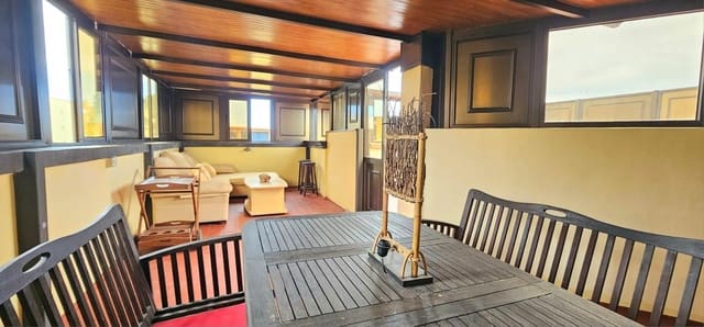 Ático de 3 habitaciones en Parque de la Reina, Arona en venta - 298.000 € (Ref: 9794757)