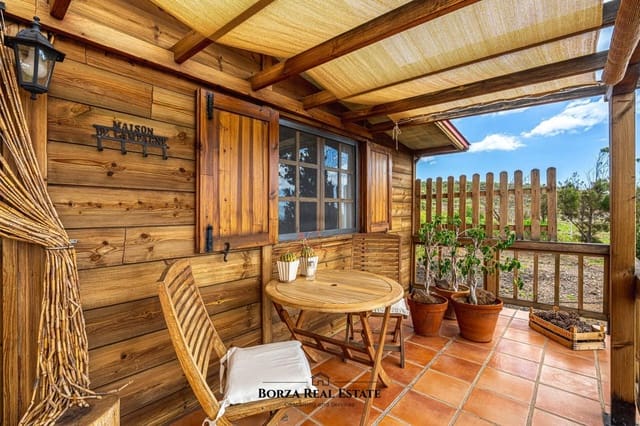 2 soveværelse Træhus til leje i San Isidro de Abona, Granadilla de Abona - € 1.500 (Ref: 9806556)