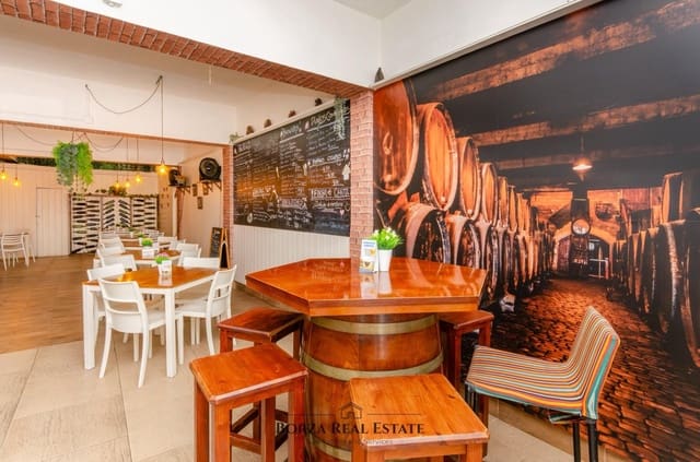 Gewerbe zu vermieten in Casco Urbano, Adeje - 1.000 € (Ref: 9812233)