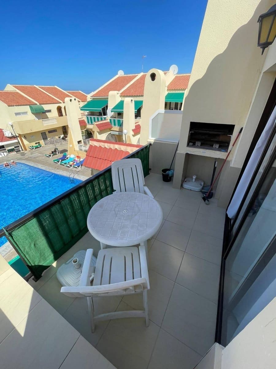1 bedroom Apartment for rent in Costa Adeje with pool - € 1,250 (Ref: 9823007)