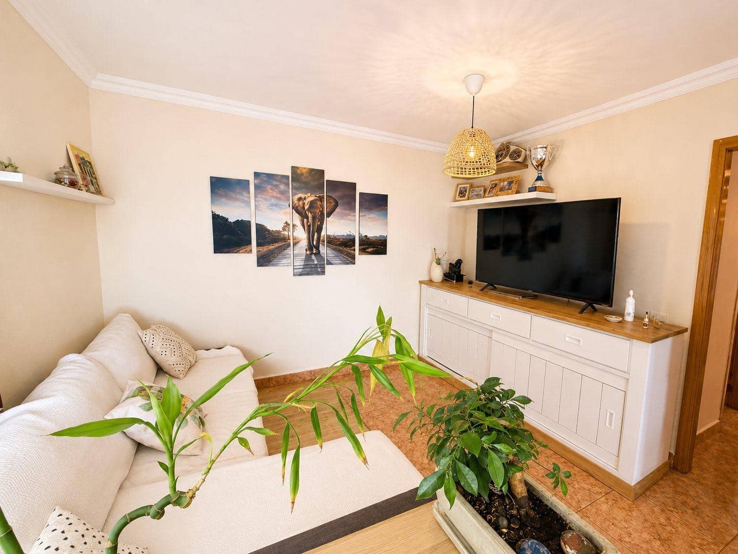 3 bedroom Apartment for rent in Arona with pool - € 1,500 (Ref: 9823008)