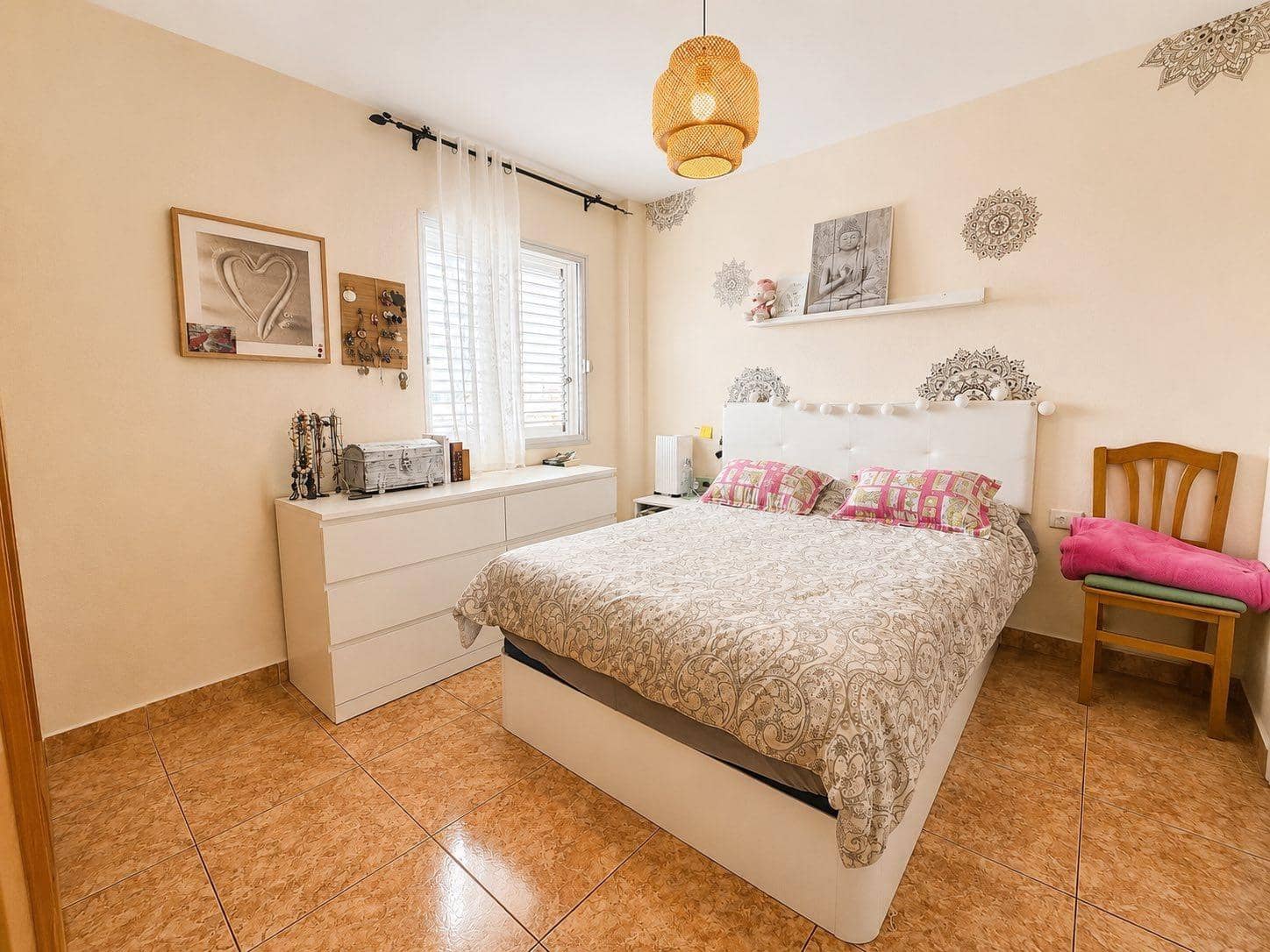 3 bedroom Apartment for rent in Arona with pool - € 1,500 (Ref: 9823008)