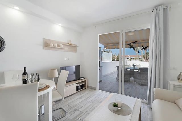 1 sovrum Lägenhet till salu i Costa Adeje, Adeje med pool - 338 000 € (Ref: 9833751)