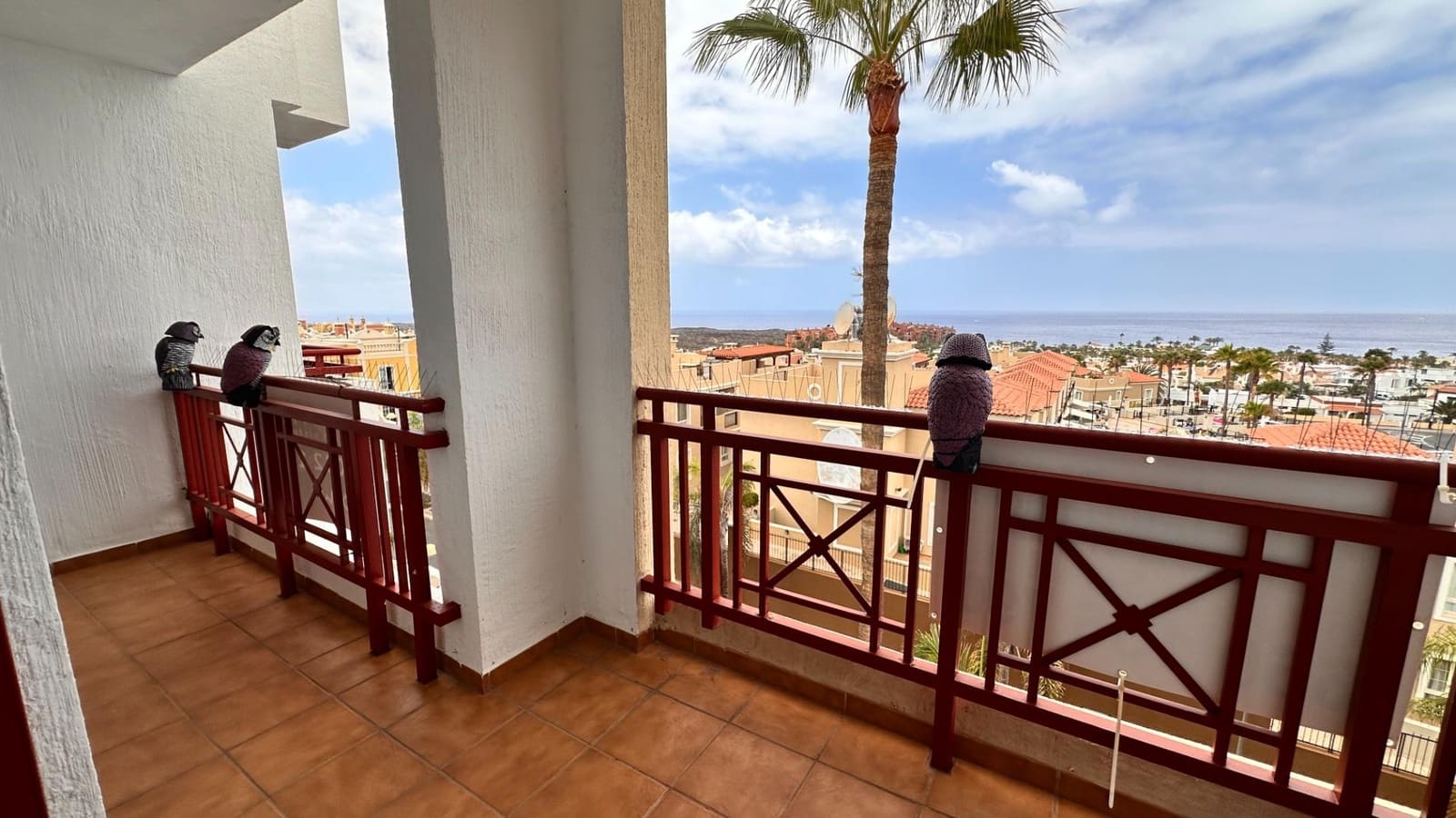 1 bedroom Apartment for sale in Palm-Mar with pool - € 379,000 (Ref: 9833752)