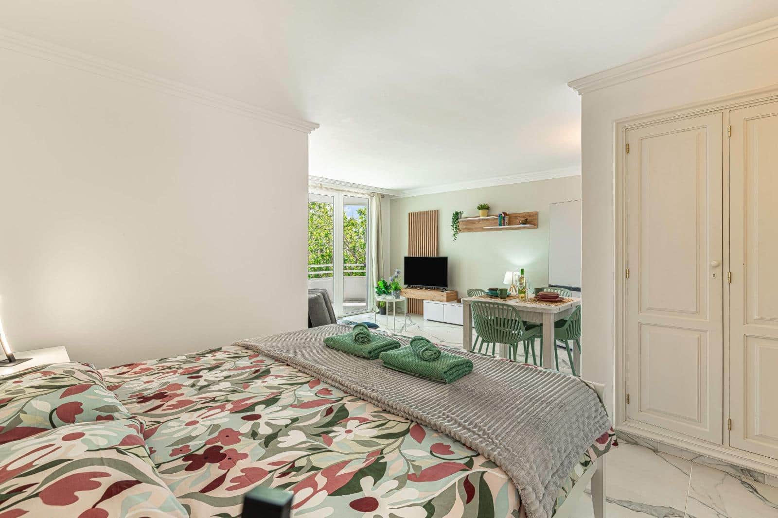 Apartment for sale in San Miguel de Abona with pool - € 168,000 (Ref: 9839340)