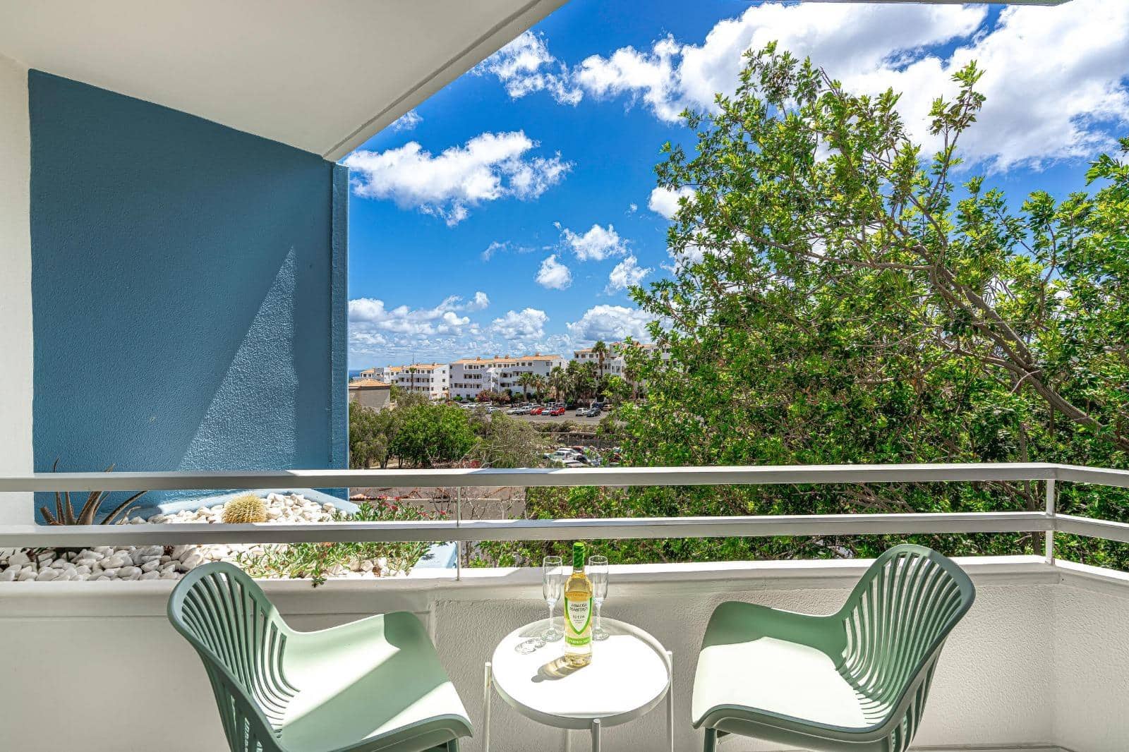 Apartment for sale in San Miguel de Abona with pool - € 168,000 (Ref: 9839340)